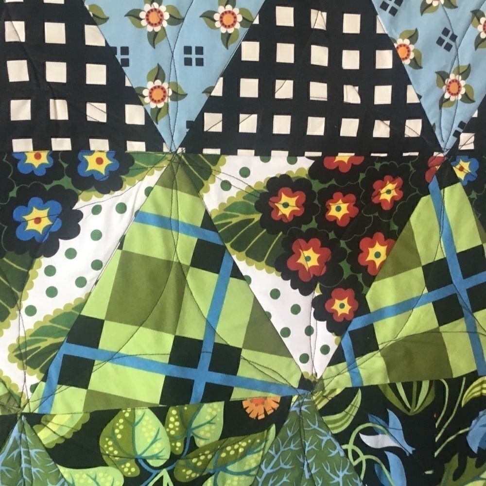Handmade Lap Quilt Triangles - Picture 7 of 14